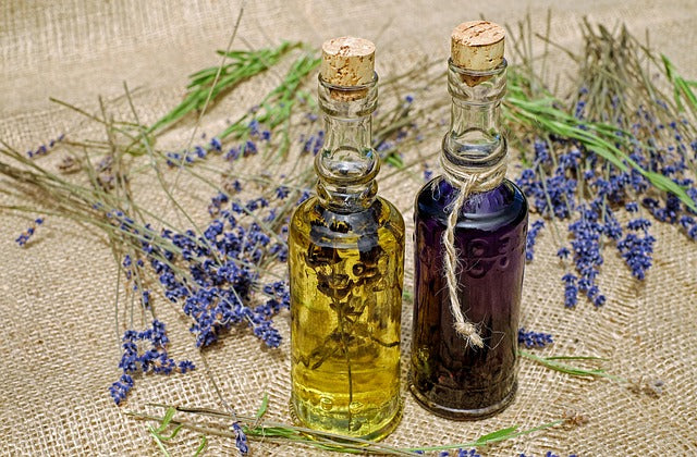 Herbs That Soothe Eczema-Prone Skin